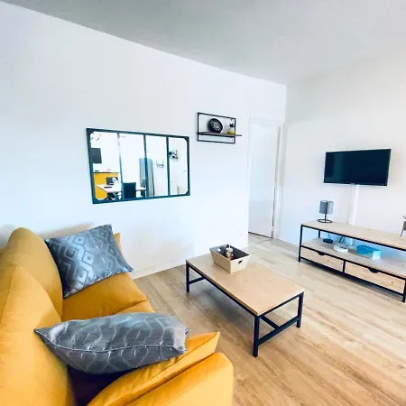 Apartment Centre Proximite Bus Et Tramway *