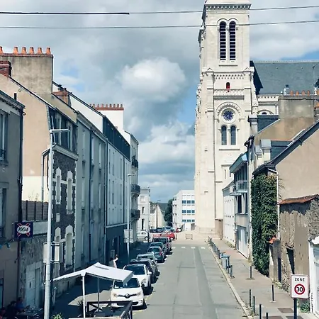 Centre Proximite Bus Et Tramway Apartment Nantes